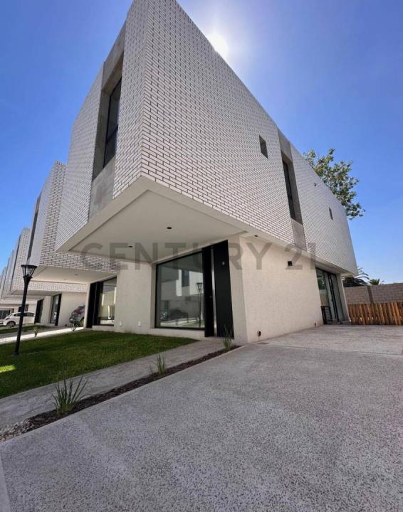 Jose champagnat 10 , Esteban Echeverría, GBA Sur 1801, 阿根廷