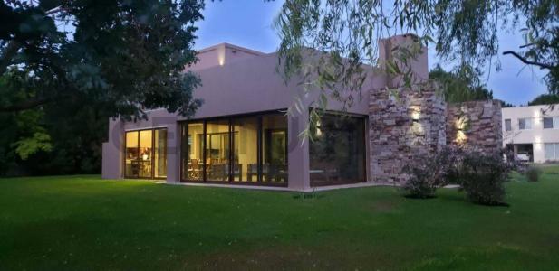 DE LA TROPILLA 793 1000, Pinamar, Buenos Aires Costa Atlántica 1767, Argentina