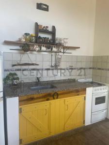 Publica 5, Villa General Belgrano, Cordoba 5194, Argentina