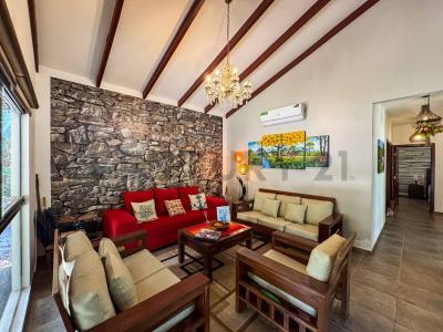 Urbanizacion Rio Selva III , Norte, Santa Cruz 00001, Bolivia