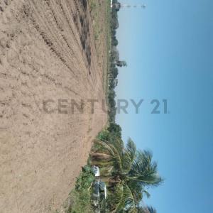 COTOCA   UV 200 MZ 56D LOTE 15  AV CAÑOTO , Norte, Santa Cruz 00001, 玻利维亚