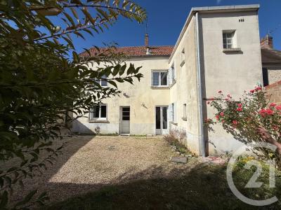 Vigny, Île-de-France 95450, France