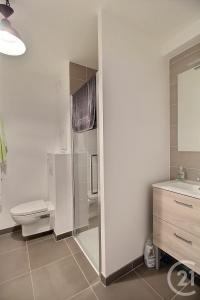 Chatenay Malabry, Ilha De França 92290, França