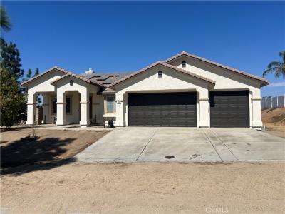 489 Branding Iron Way, Norco, California 92860, USA