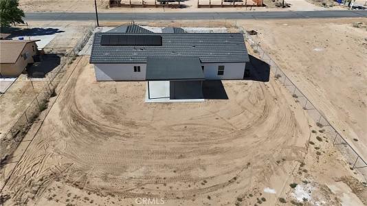 21793 Sioux Rd, Apple Valley, California 92308, USA