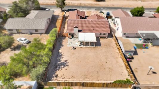 13431 Palm St, Hesperia, California 92344, Stati Uniti