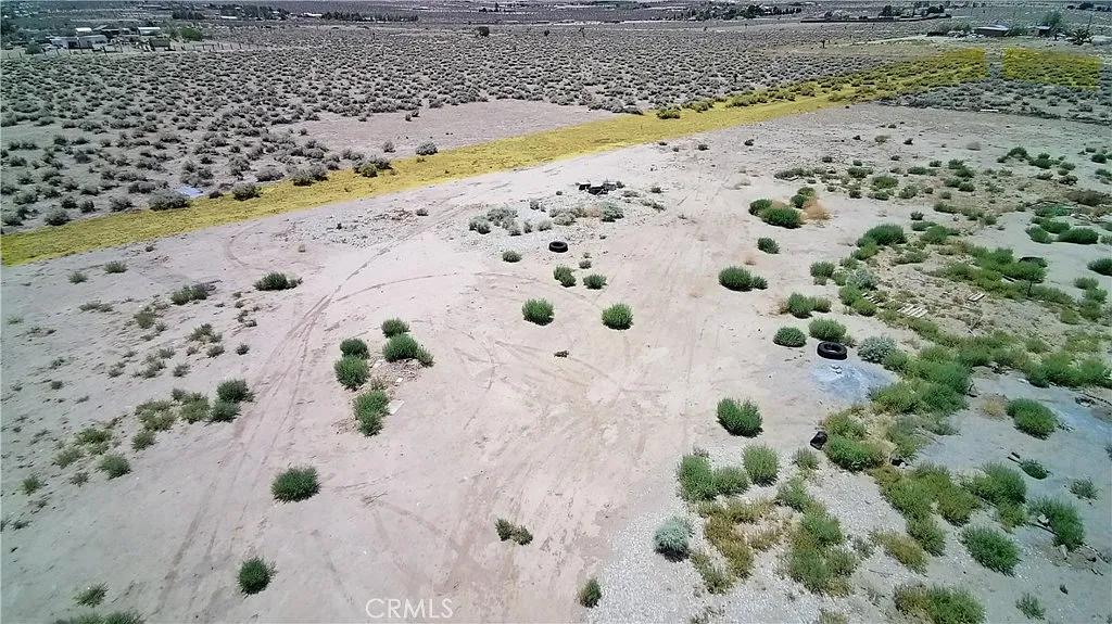 9984 Alamo Ave, Lucerne Valley, Kalifornia 92356, USA