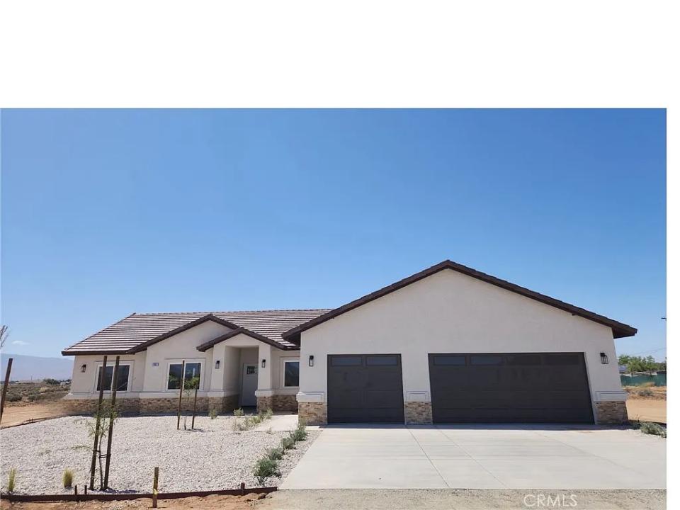 21053 Huasna Rd., Apple Valley, California 92307, Stati Uniti