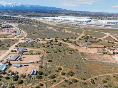 7971 Outpost Rd., Oakhills, California 92344, Stati Uniti