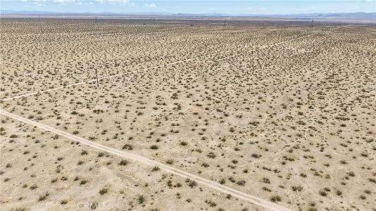 0 Drifting Sands Rd, Adelanto, California 92301