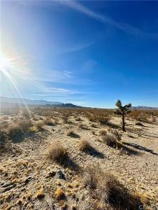 0 Visalia Ave., Lucerne Valley, كاليفورنيا 92356, الولايات المتحدة