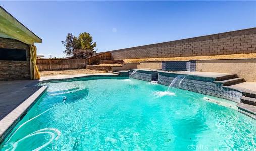 13020 Banning St, Victorville, קליפורניה 92395, ארצות הברית של אמריקה 