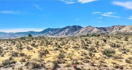 0 Mountain View, Lucerne Valley, Kalifornia 92356, USA