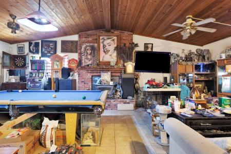 21133 Pahute Rd, Apple Valley, Kalifornia 92308, USA