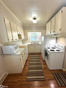 306 School Street, Iowa Falls, Iowa 50126