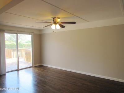 25 Scoop Rd, En Brique, New Jersey 08723, États-Unis