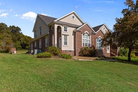 76 Big Cedar Drive, Dunlap, Tennessee 37327, USA