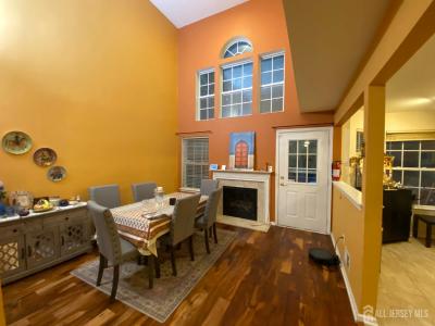 -228 Hawthorne Road, North Brunswick, ニュージャージー 08902, アメリカ合衆国