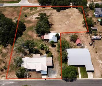 501 Green Street, Poth, Texas 78147