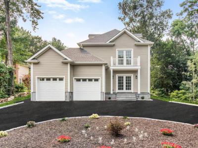 1 Kewanee Road, New Rochelle, New York 10804, Stati Uniti