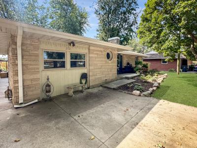 2921 Oak Avenue, Mattoon, 伊利诺斯州 61938, 美国