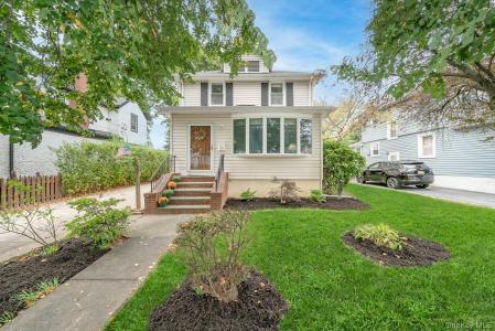 118 Linden Street, Bellmore, NY 11710, USA