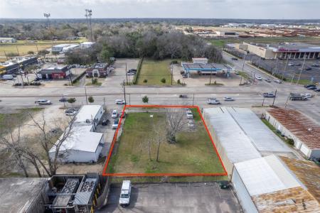 2107 N Main Street, Pearland, Texas 77581, USA