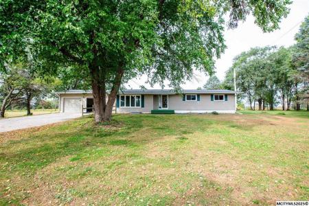 23620 Thrush Ave, Mason City, 爱荷华州 50401, 美国