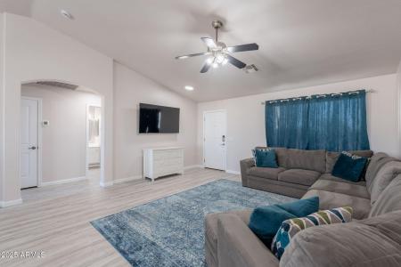 526 W Magma Rd, Queen Creek, Arizona 85143, USA