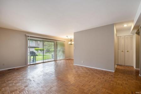 2500 Topsfield Road , 411, South Bend, Indiana 46614