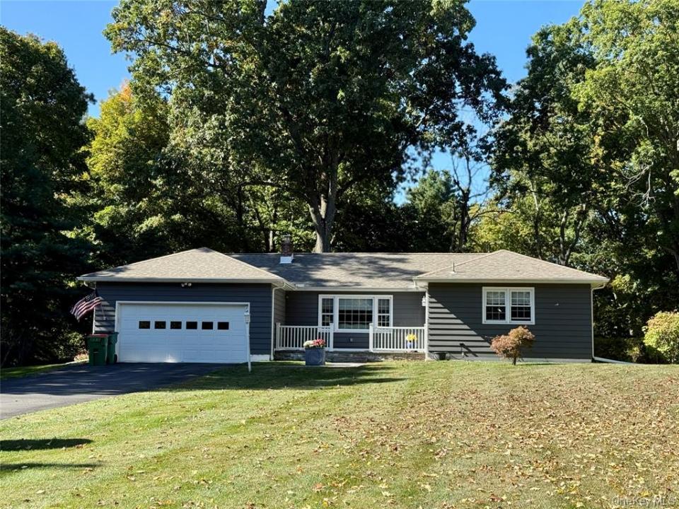 78 Edgehill Drive, Wappingers Falls, New York 12590