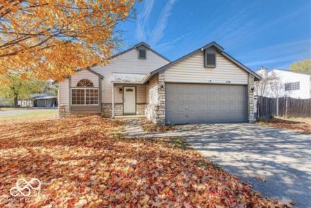 8556 Green Valley Drive, Indianapolis, Indiana 46217, USA