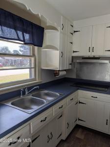 1615 Edgewood Drive, Elizabeth City, Kuzey Karolina 27909, Amerika Birleşik Devletleri