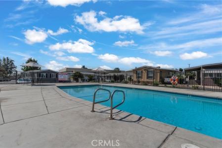 301 E Foothill Boulevard, 34, Pomona, Kalifornien 91767, USA