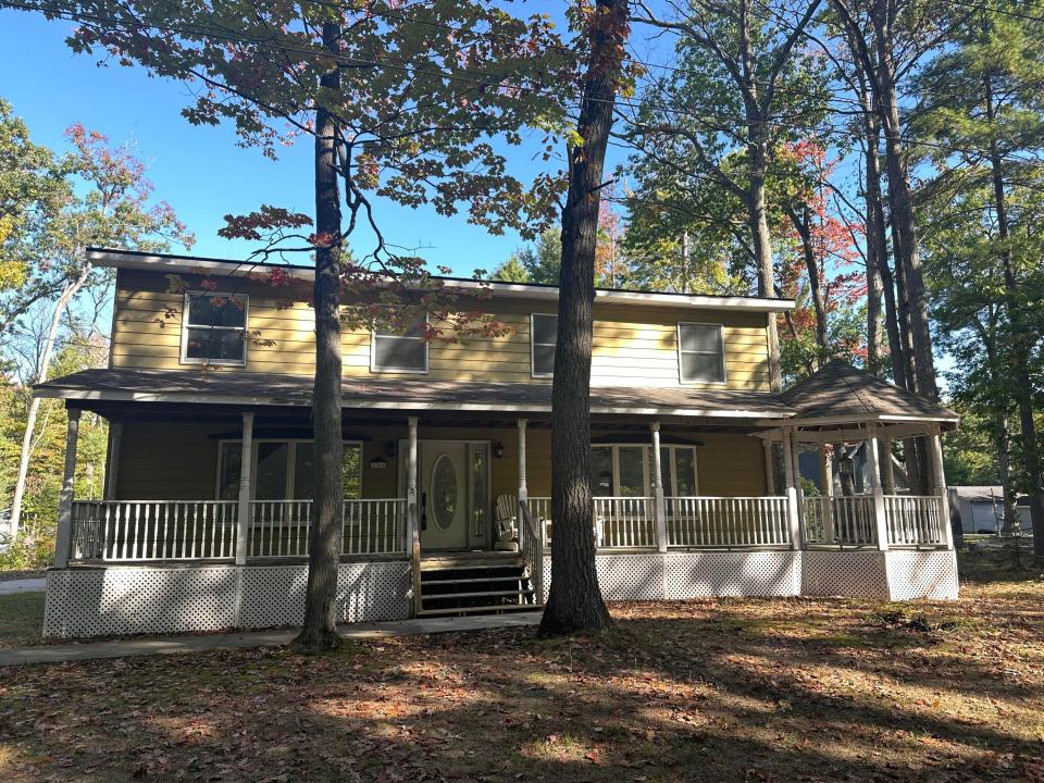 224 Elm Avenue, Roscommon, Michigan 48653, Amerika Birleşik Devletleri