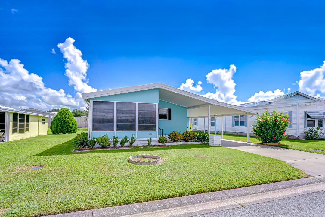 3922 William Hume Dr, Zephyrhills, Florida 33542