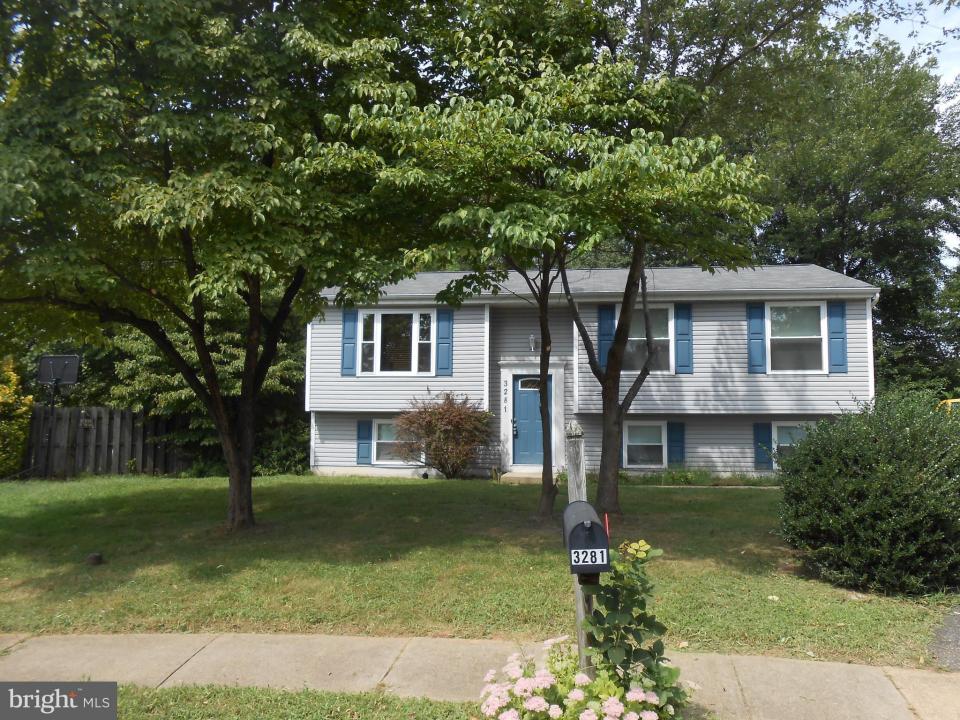 3281 Bethel Church Drive, Woodbridge, 弗吉尼亚州 22192, 美国