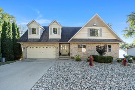 11912 N Waldron Road, Jerome, Michigan 49249, USA