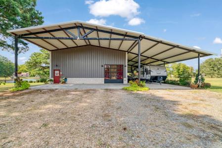 206 Laramie Lakes Drive, Powderly, 得克萨斯州 75473, 美国