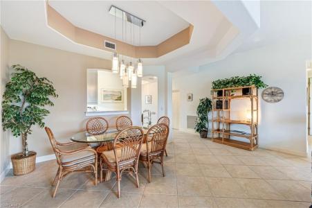 8069 Players Cove DR 101, NAPLES, فلوريدا 34113, الولايات المتحدة