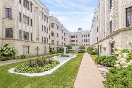 7344 N Ridge Boulevard , 5C, Chicago, 伊利諾州 60645, 美國