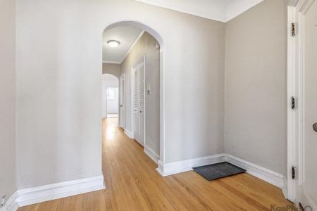 7344 N Ridge Boulevard , 5C, Chicago, 伊利諾州 60645, 美國