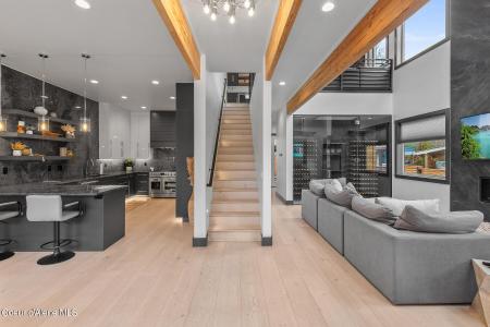 214 S 21ST ST, Coeur D'alene, ايداهو 83814, الولايات المتحدة
