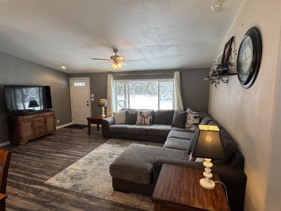 4062 W Seasons Rd, Rathdrum, Идаго 83858, Соединенные Штаты