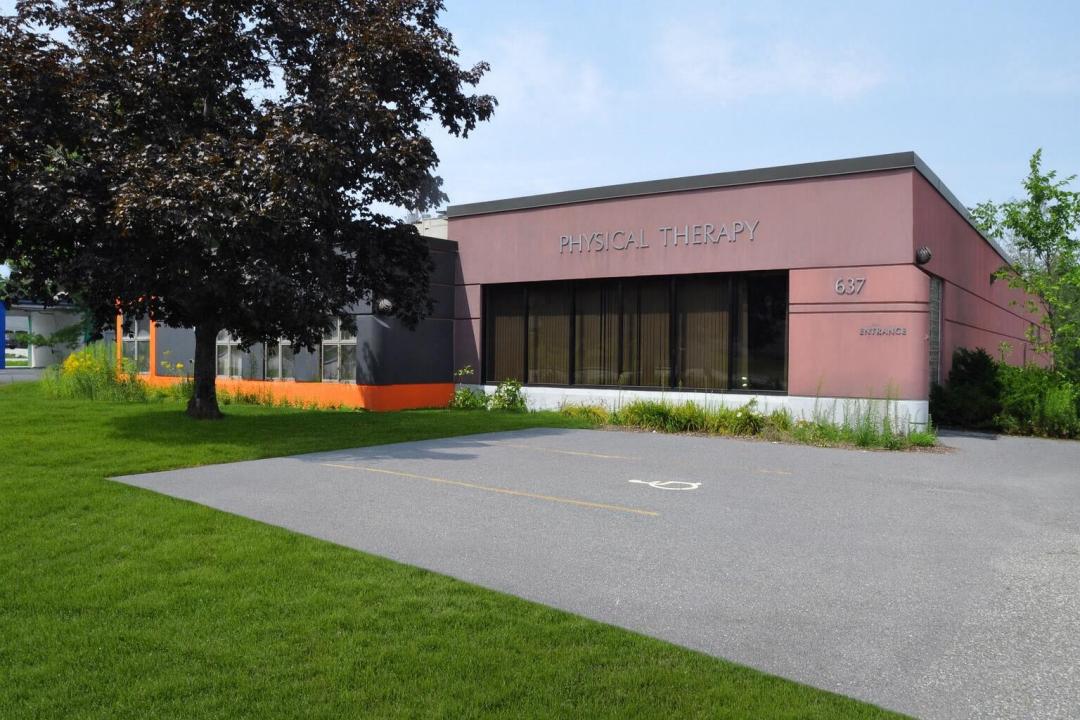 637 Minot Avenue, Auburn, Майн 04210, Соединенные Штаты