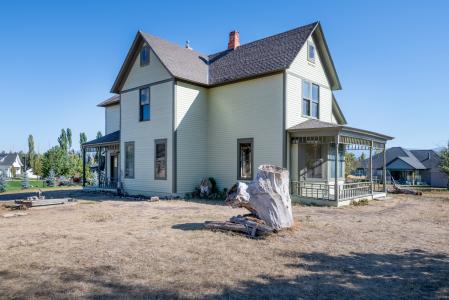 296 Big Flat Road, Missoula, Montana 59804, USA