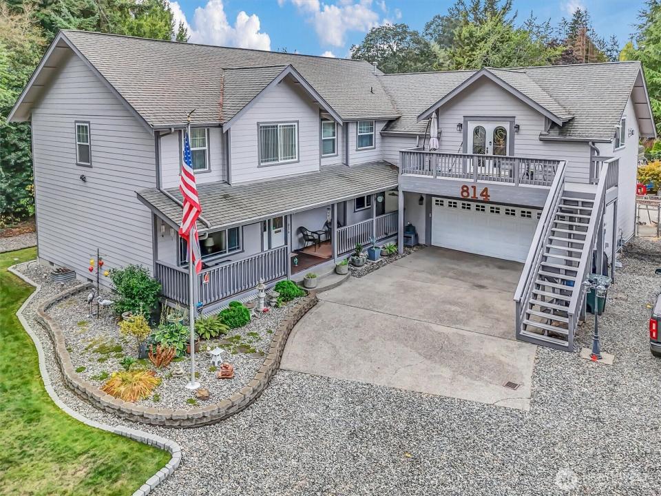 814 105th Street, Tacoma, Washington 98444, USA