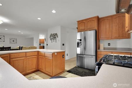 814 105th Street, Tacoma, Washington 98444, USA