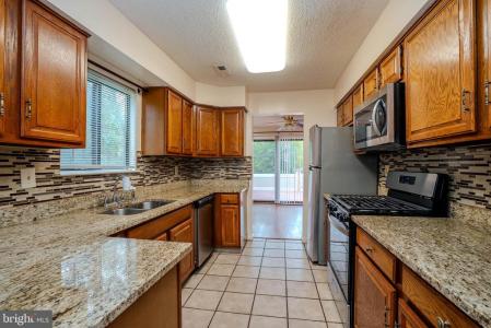 29 Hampshire Drive, Plainsboro, 新泽西州 08536, 美国