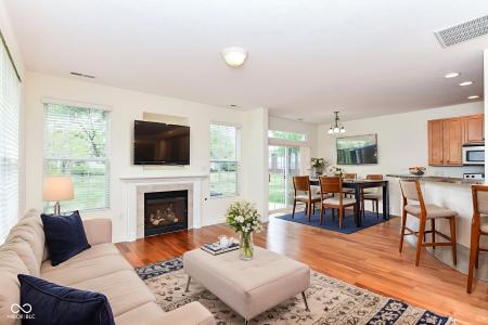 4012 Weston Pointe Drive, Zionsville, Indiana 46077, États-Unis